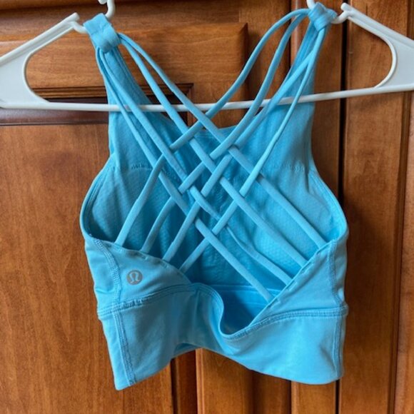 Lululemon Bra Blue Bra Size 0 Retail $68 - Picture 2 of 2